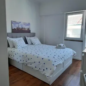 Apartamento Em Alvalade Lisboa
